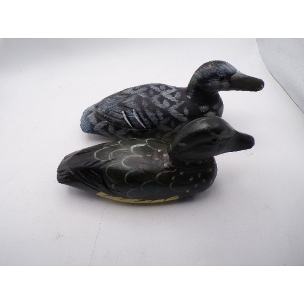 Vintage Hand Painted Wooden Duck Decoys Set Of Two Rustic Farmhouse Decor Read